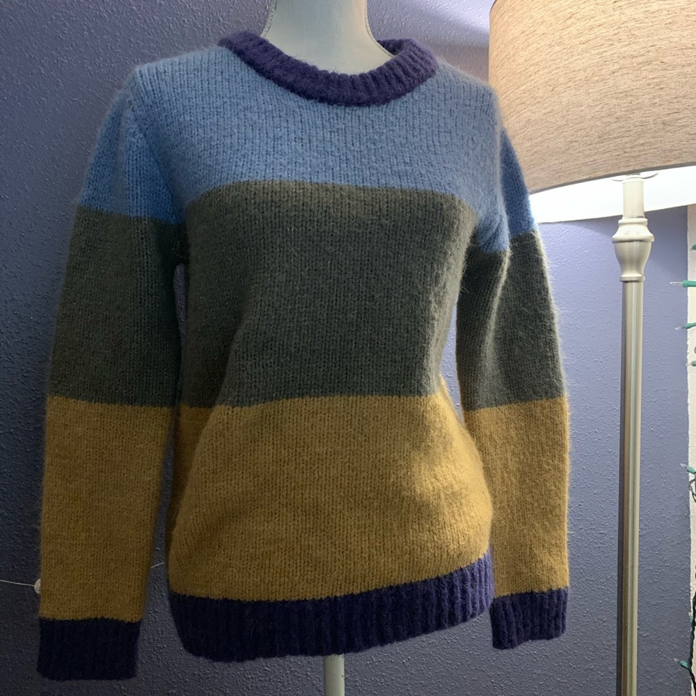 Color‎ block long sleeve sweater